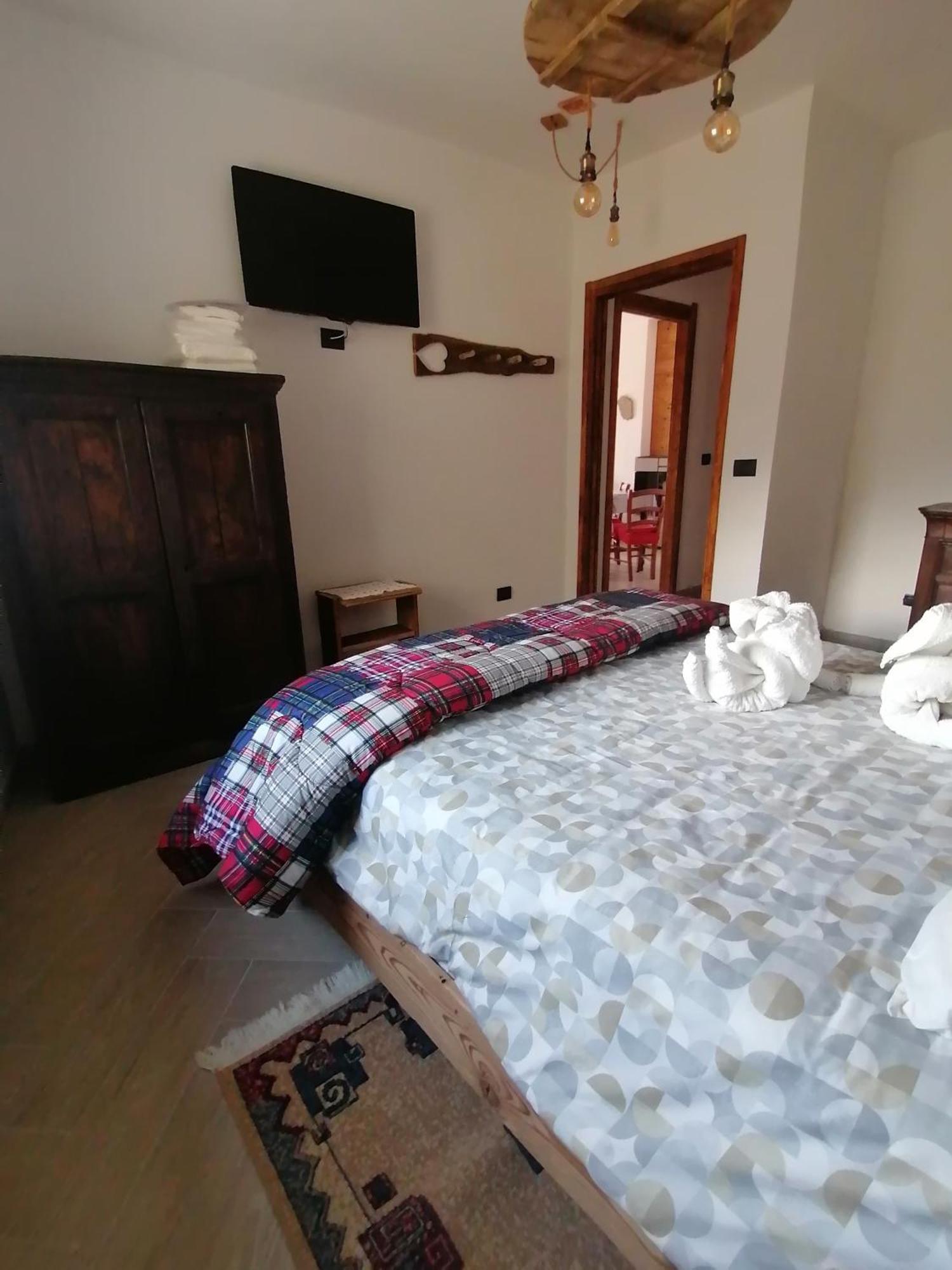 Ca Ad Me Pare Alloggio Con Terrazza Panoramica Монченизио Экстерьер фото