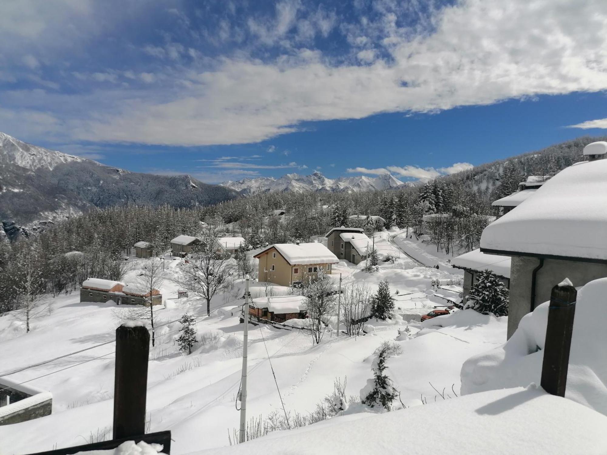 Ca Ad Me Pare Alloggio Con Terrazza Panoramica Монченизио Экстерьер фото